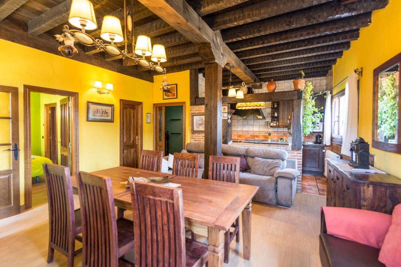 El Nido Del Mirlo Villa Casarejos Dış mekan fotoğraf