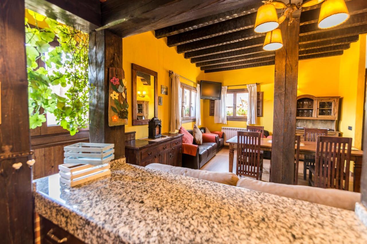 El Nido Del Mirlo Villa Casarejos Dış mekan fotoğraf